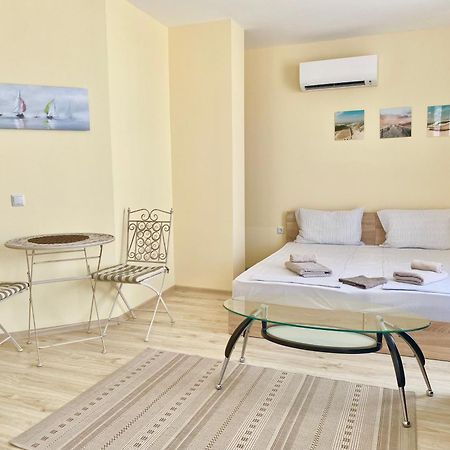 Apartments In Complex Sunny Island Deluxe Chernomorets Dış mekan fotoğraf