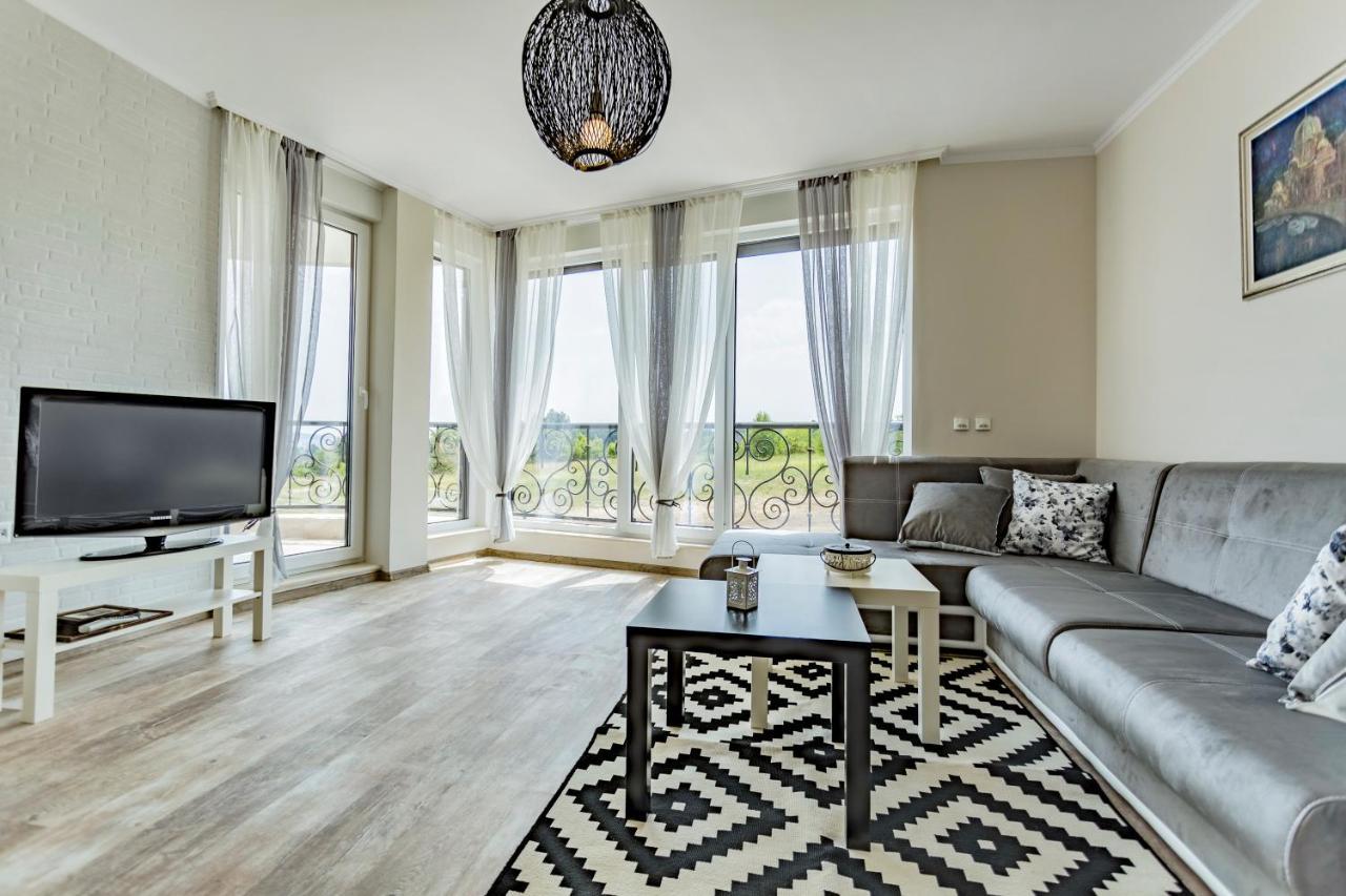 Apartments In Complex Sunny Island Deluxe Chernomorets Dış mekan fotoğraf