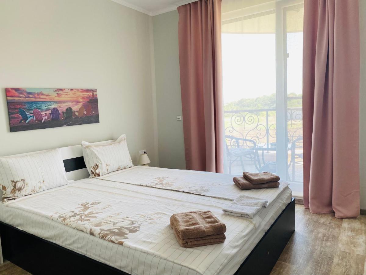 Apartments In Complex Sunny Island Deluxe Chernomorets Dış mekan fotoğraf